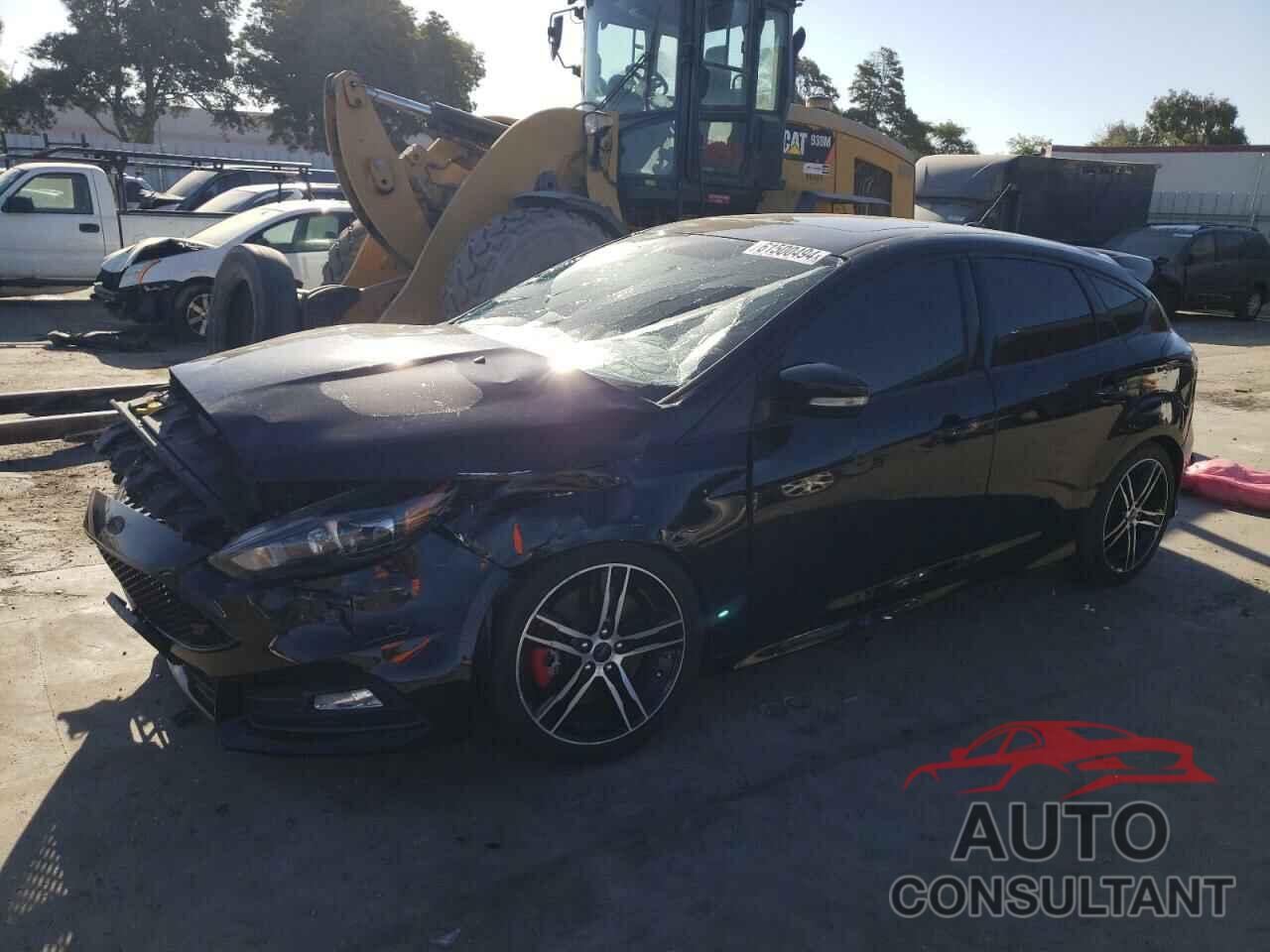 FORD FOCUS 2017 - 1FADP3L99HL245999