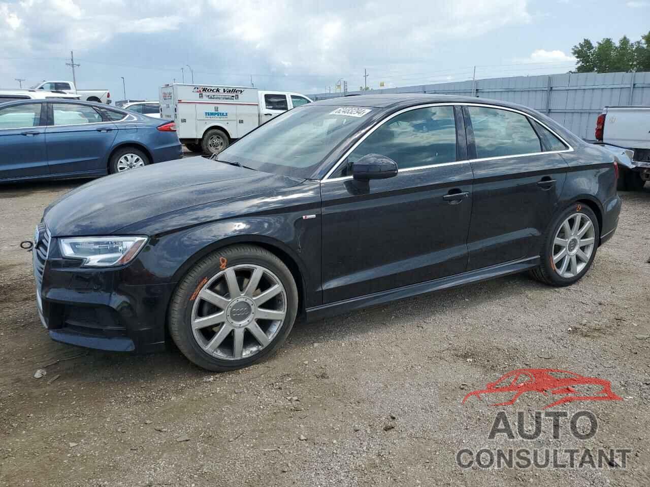 AUDI A3 2018 - WAUJ8GFF0J1077686