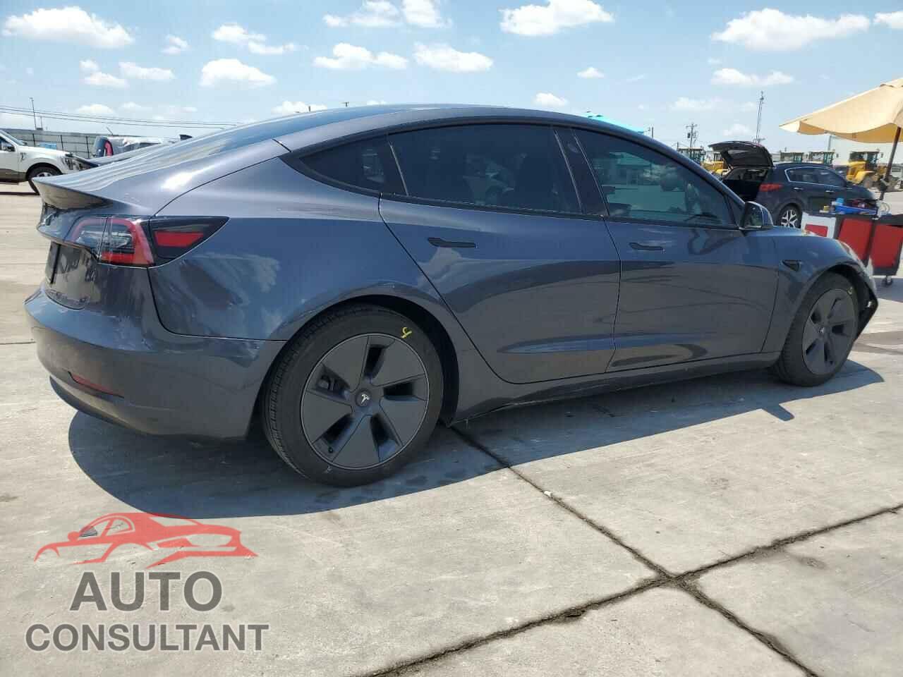 TESLA MODEL 3 2023 - 5YJ3E1EA4PF550769