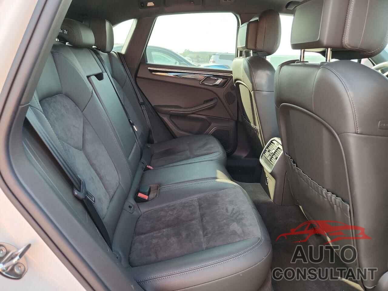 PORSCHE MACAN 2017 - WP1AA2A51HLB81156
