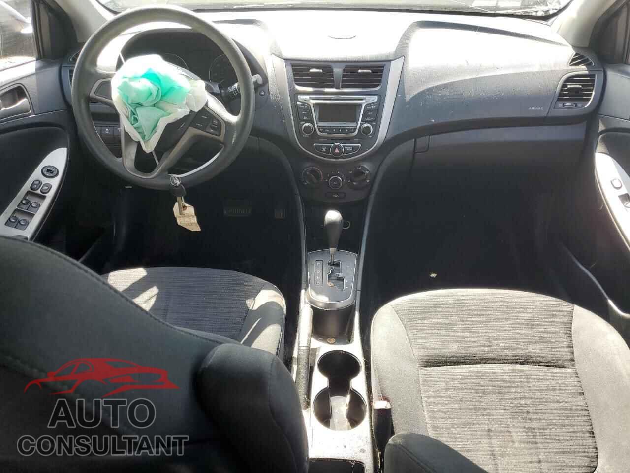 HYUNDAI ACCENT 2017 - KMHCT5AE8HU363352