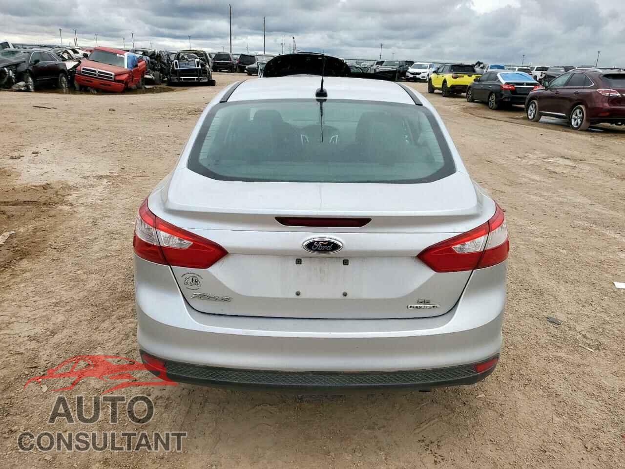 FORD FOCUS 2014 - 1FADP3F23EL265157