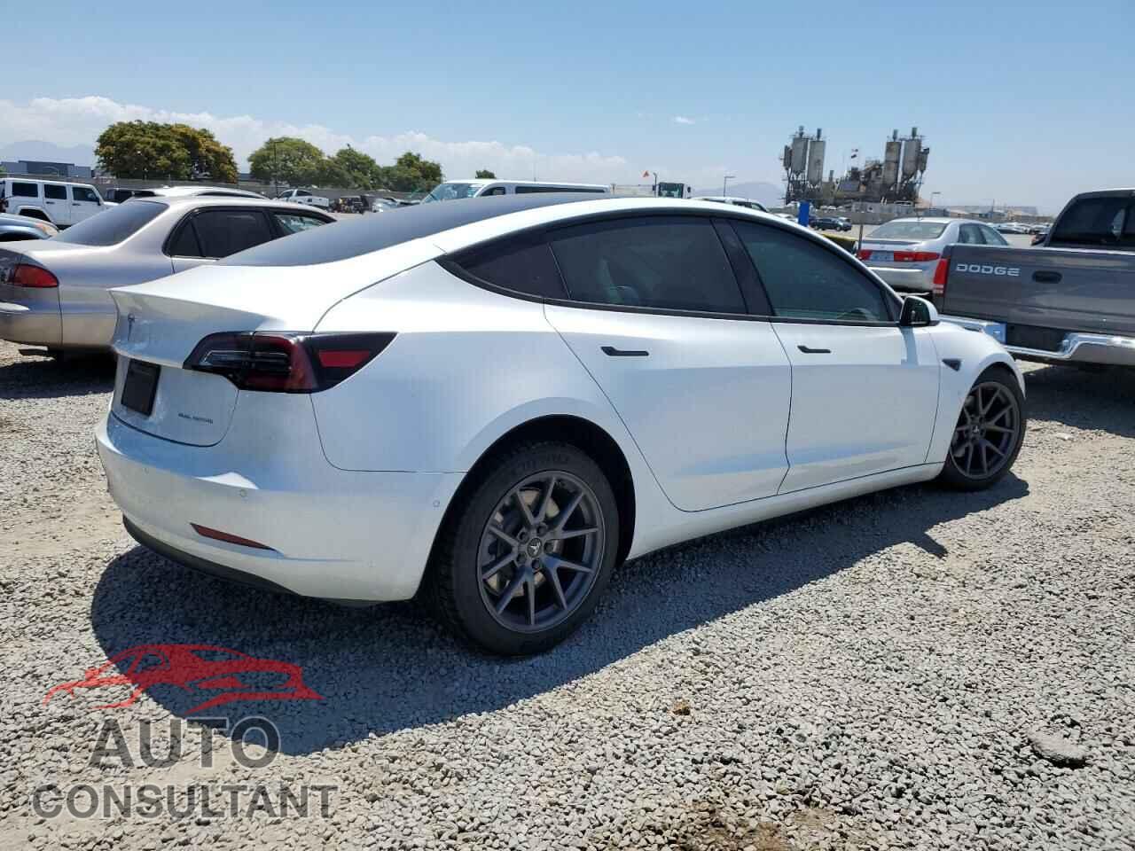 TESLA MODEL 3 2021 - 5YJ3E1EB7MF937689