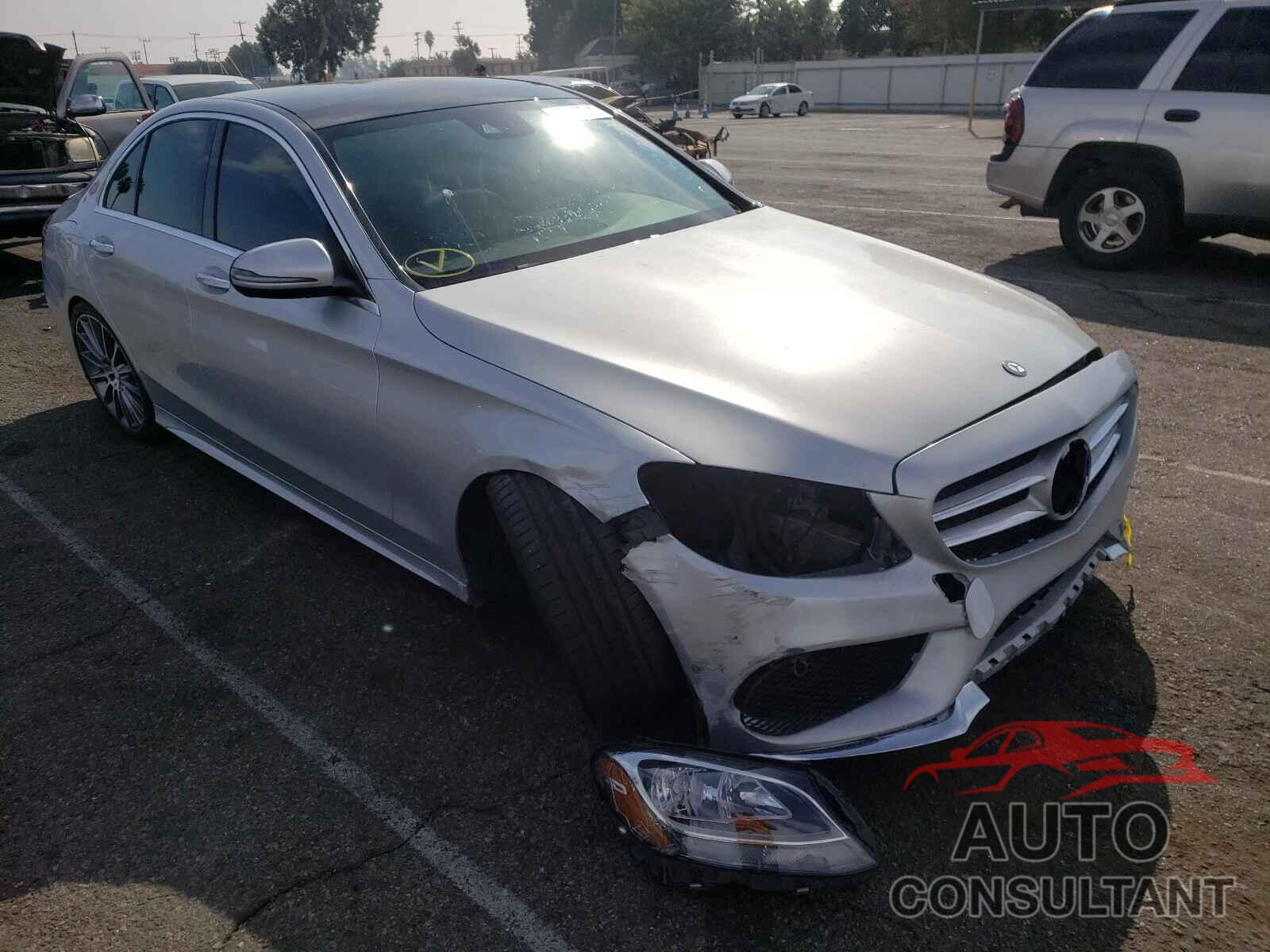 MERCEDES-BENZ C-CLASS 2016 - 55SWF4JB8GU145359
