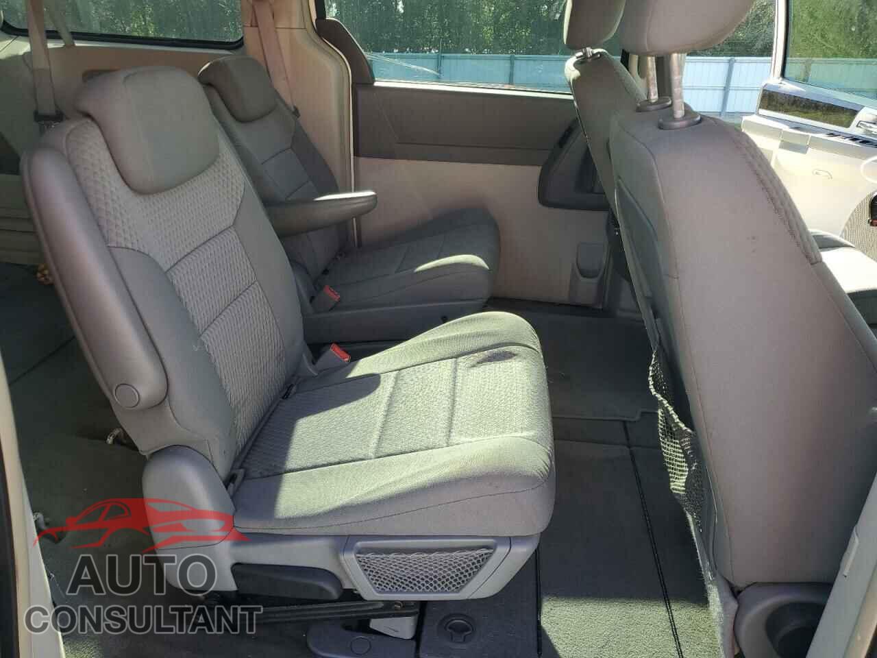 DODGE CARAVAN 2010 - 2D4RN5D10AR120240