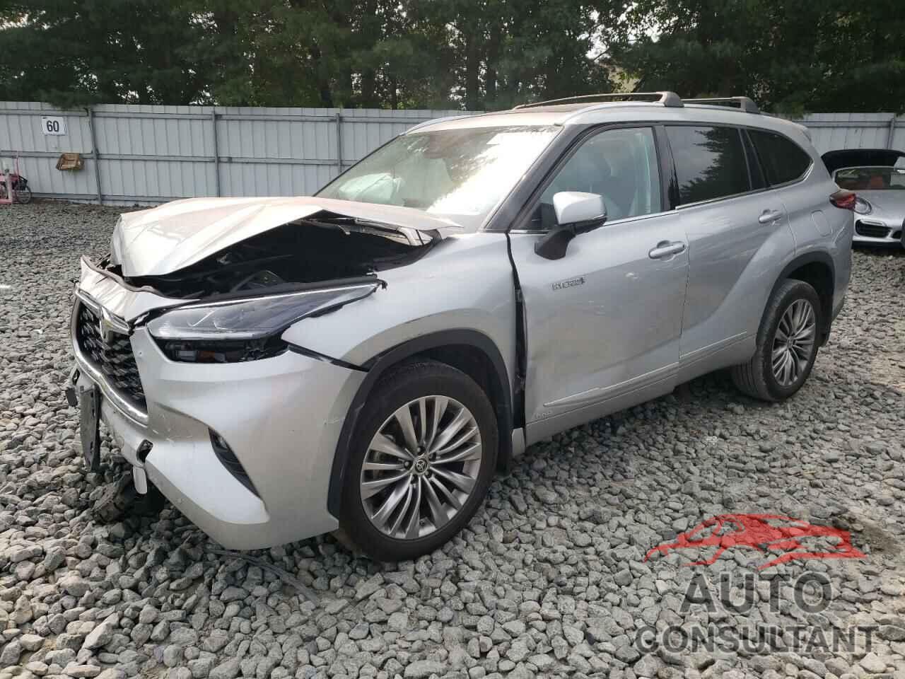 TOYOTA HIGHLANDER 2020 - 5TDEBRCH1LS006784