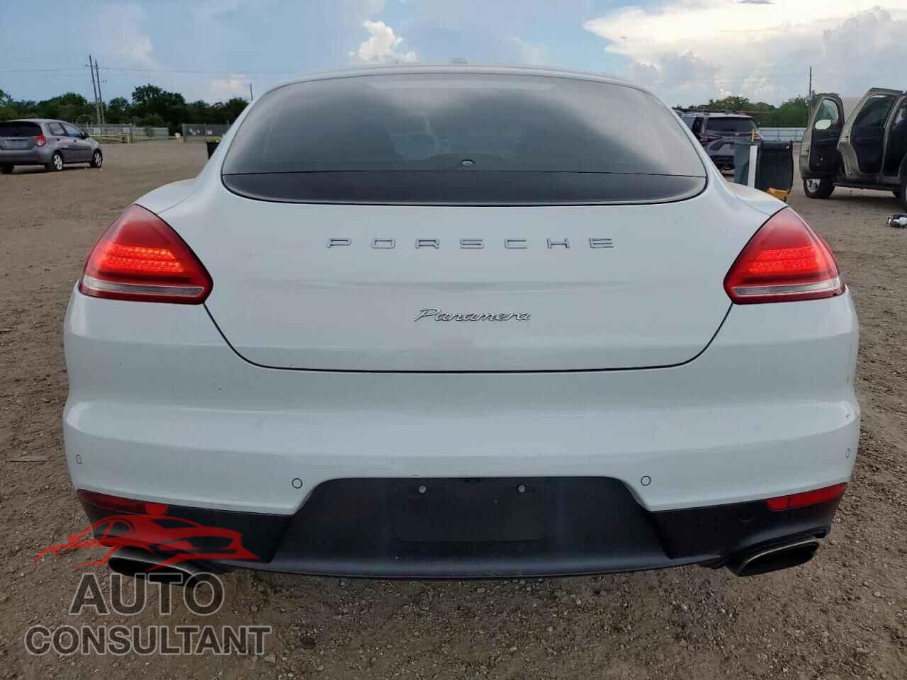 PORSCHE PANAMERA 2016 - WP0AA2A77GL005343