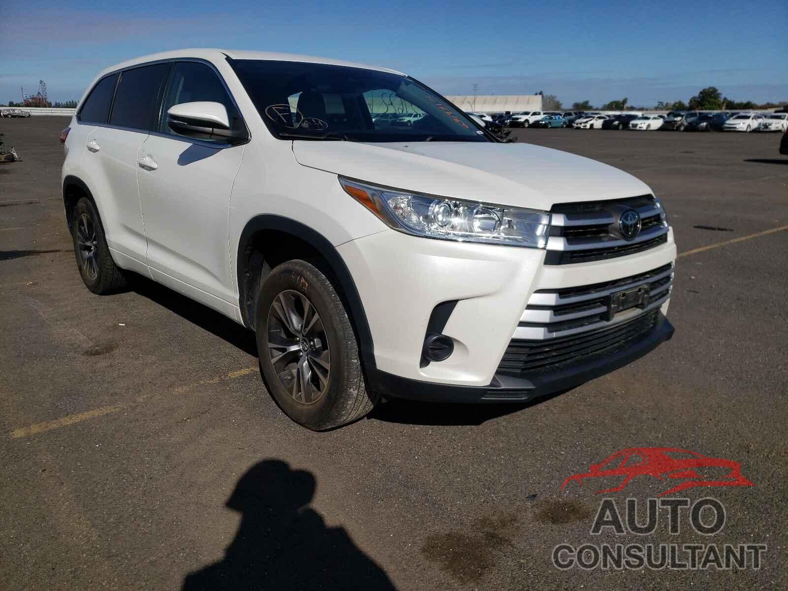 TOYOTA HIGHLANDER 2018 - 5TDZZRFH8JS251720