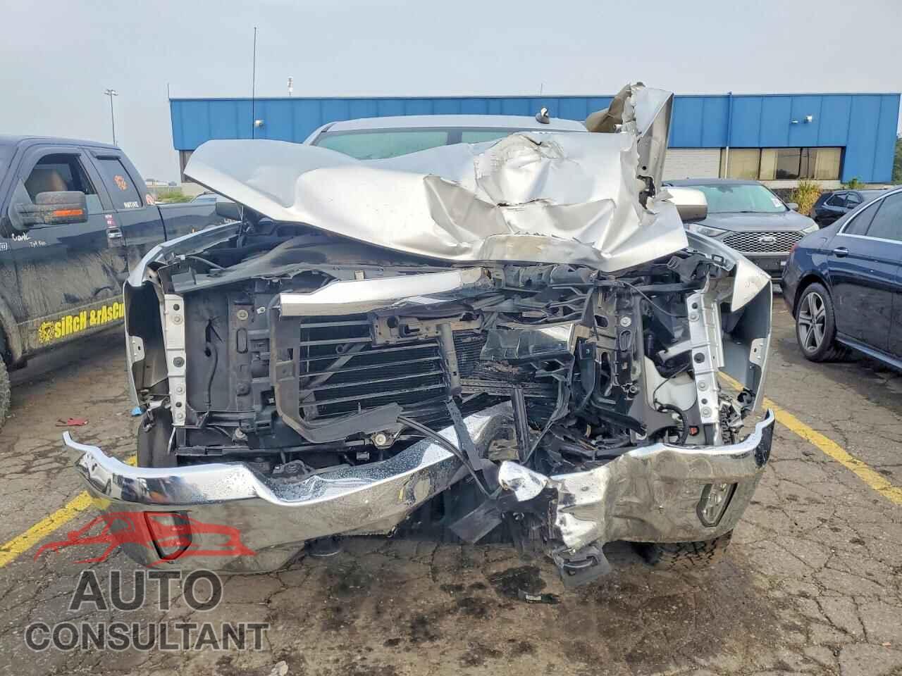CHEVROLET SILVERADO 2019 - 2GCVKPEC5K1102199