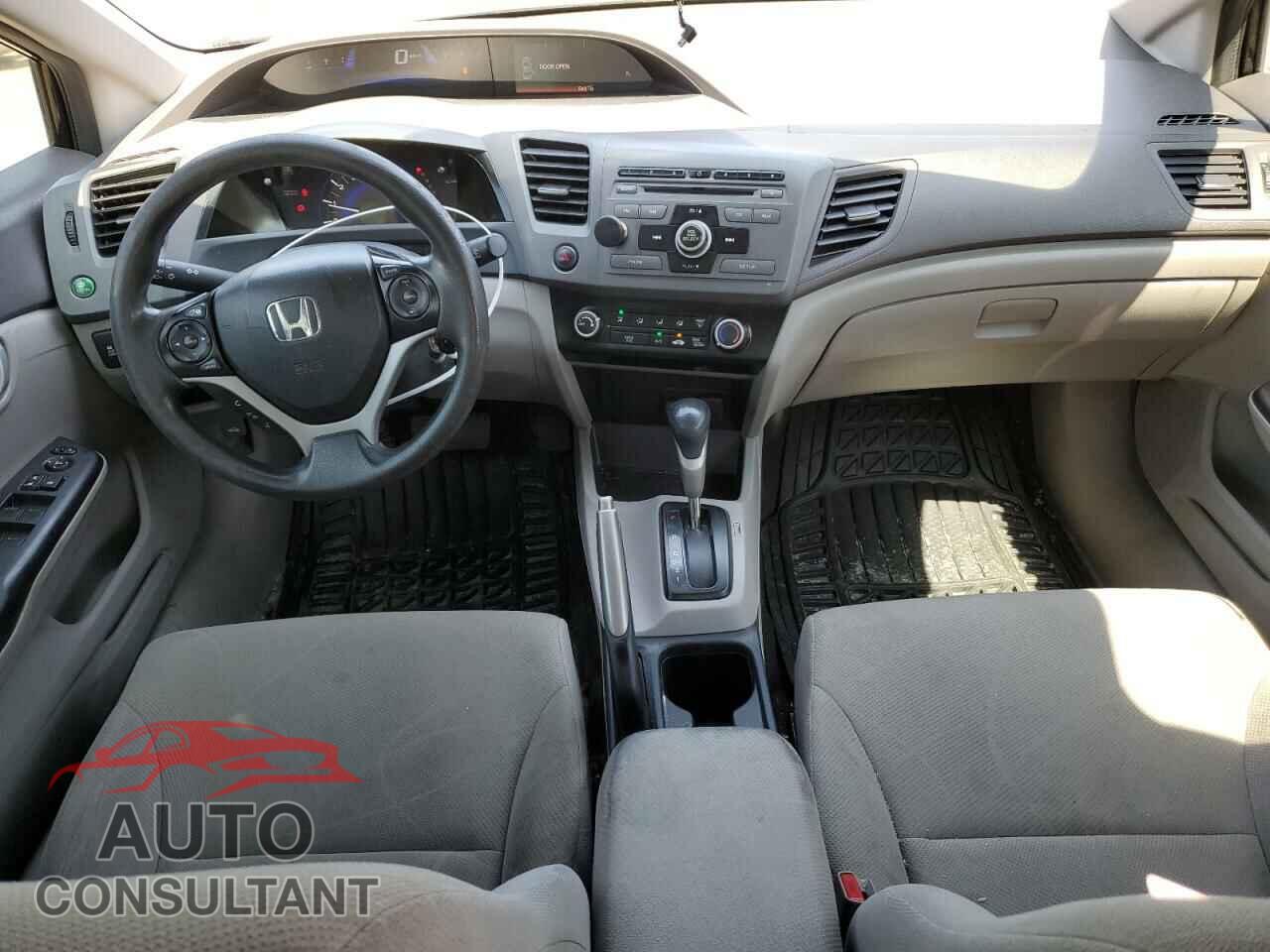 HONDA CIVIC 2012 - 2HGFB2F45CH044216