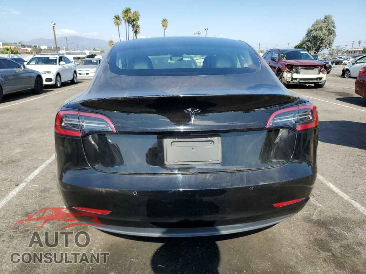 TESLA MODEL 3 2019 - 5YJ3E1EA2KF310712