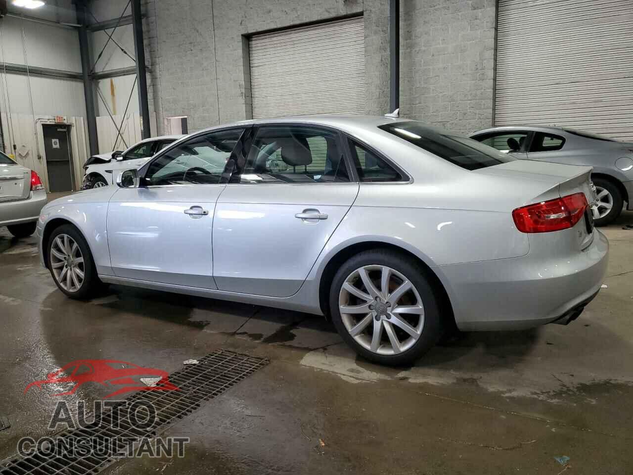 AUDI A4 2013 - WAUFFAFL4DN025120