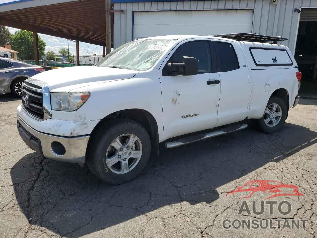 TOYOTA TUNDRA 2010 - 5TFUM5F17AX014182