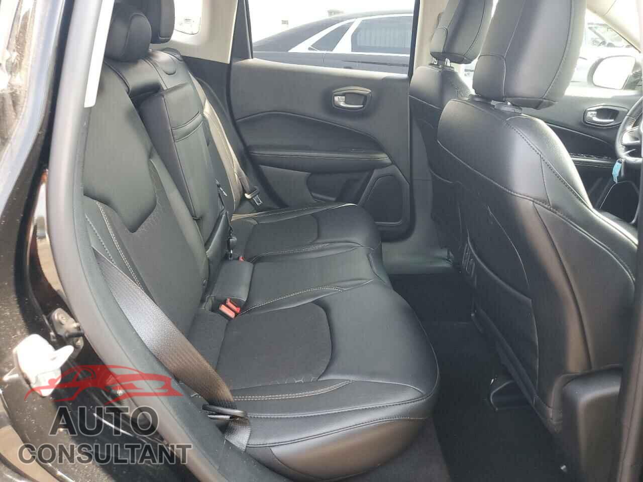 JEEP COMPASS 2017 - 3C4NJCBB2HT668660