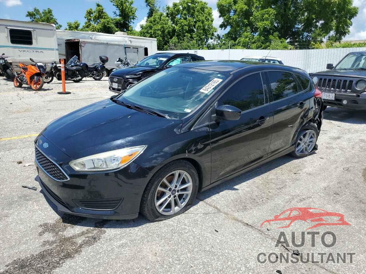 FORD FOCUS 2018 - 1FADP3K26JL280302
