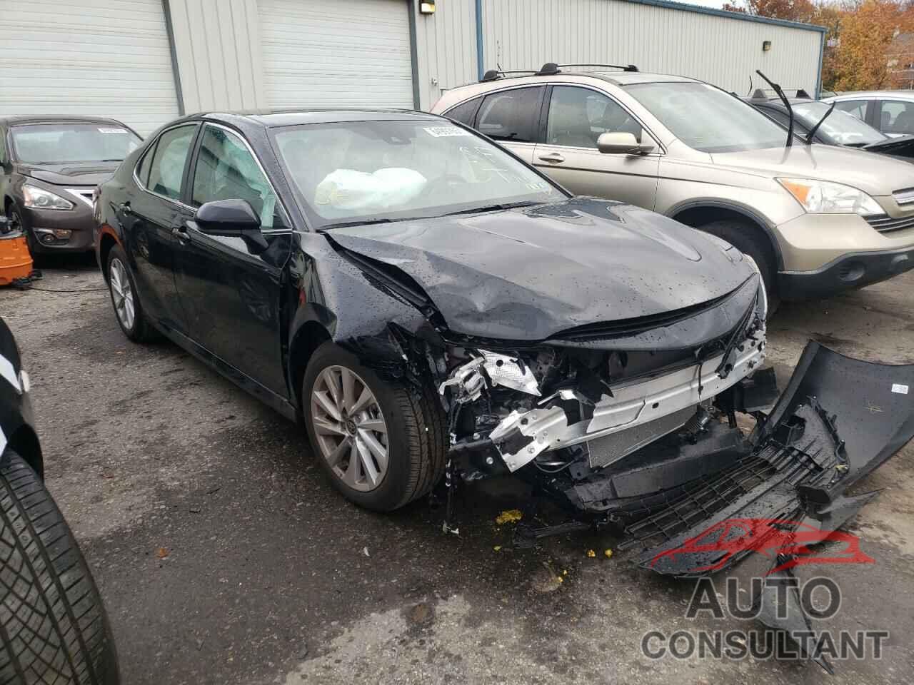 TOYOTA CAMRY 2021 - 4T1C11AK9MU613339