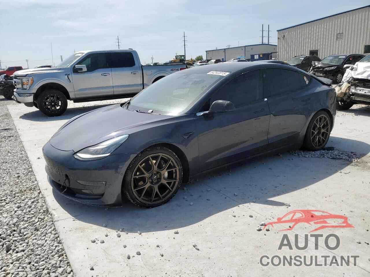 TESLA MODEL 3 2020 - 5YJ3E1ECXLF586350