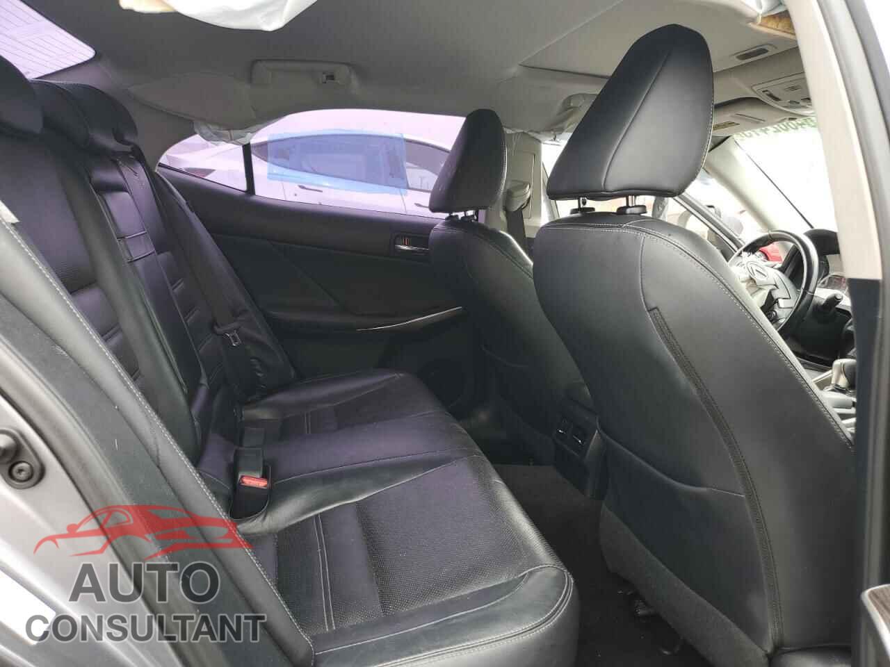 LEXUS IS 2014 - JTHCF1D24E5008821