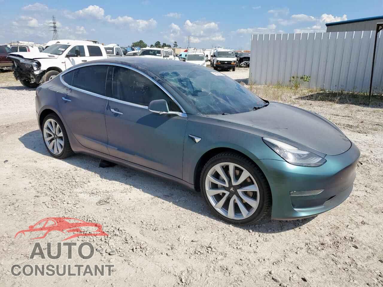 TESLA MODEL 3 2018 - 5YJ3E1EB3JF112082