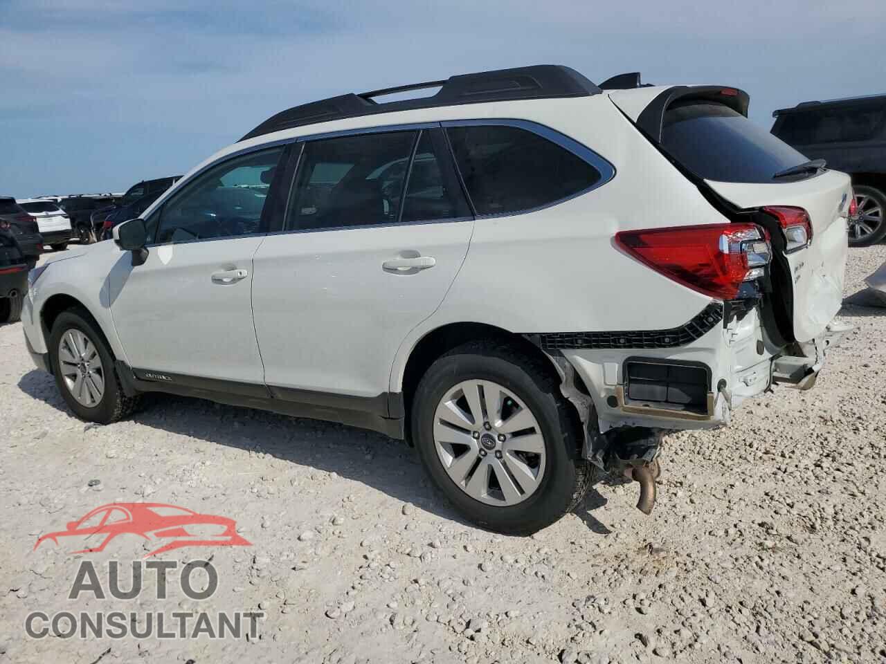 SUBARU OUTBACK 2018 - 4S4BSADC2J3282425