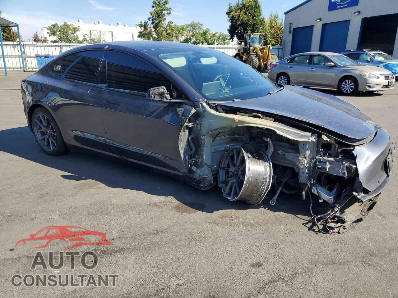 TESLA MODEL 3 2021 - 5YJ3E1EA2MF996897