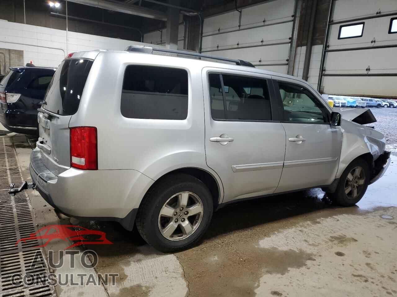 HONDA PILOT 2010 - 5FNYF4H53AB034946