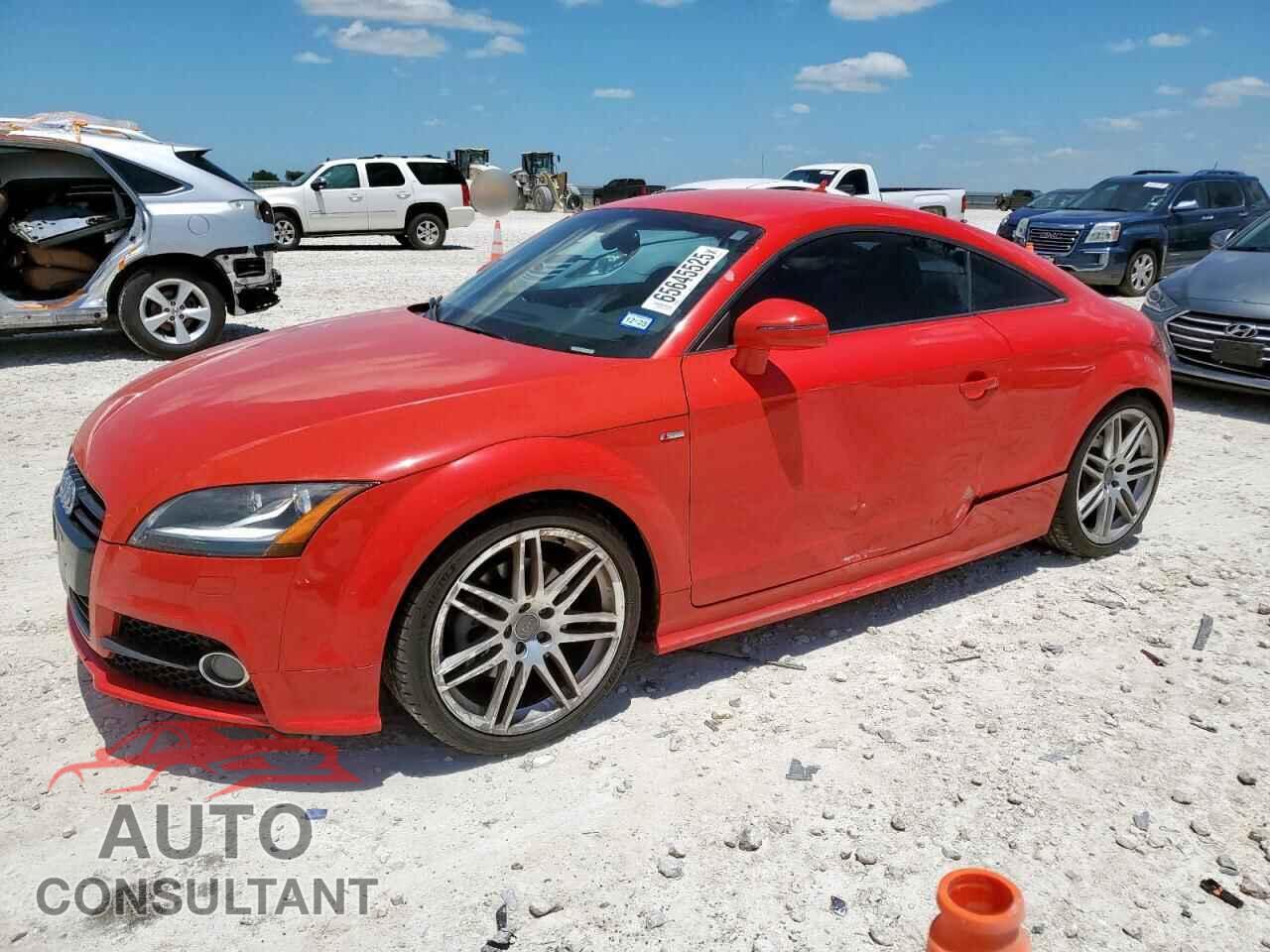 AUDI TT 2013 - TRUBFAFK0D1009549