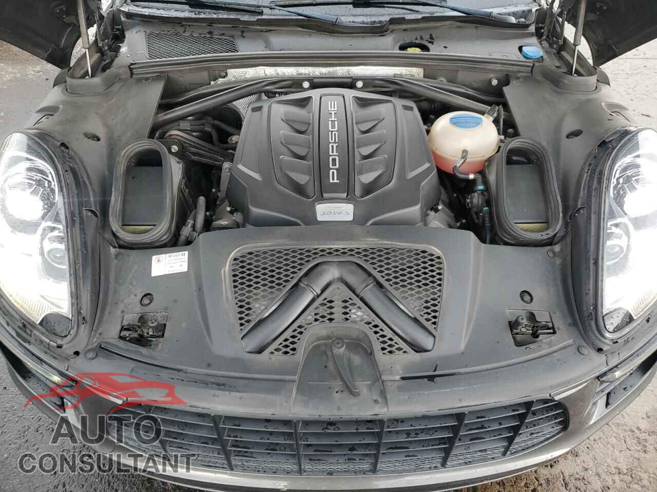PORSCHE MACAN 2016 - WP1AB2A57GLB45046