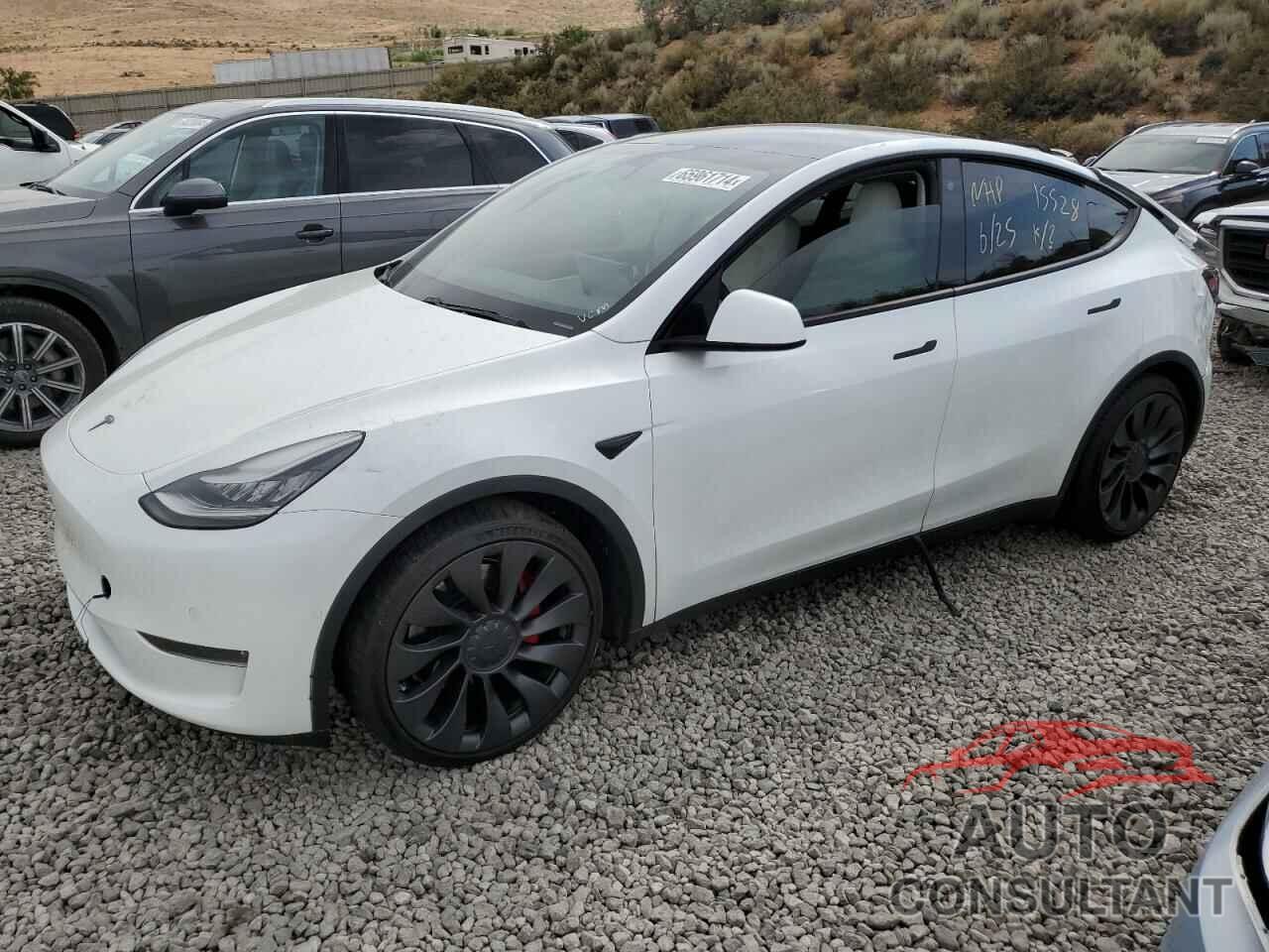 TESLA MODEL Y 2020 - 5YJYGDEF3LF023507