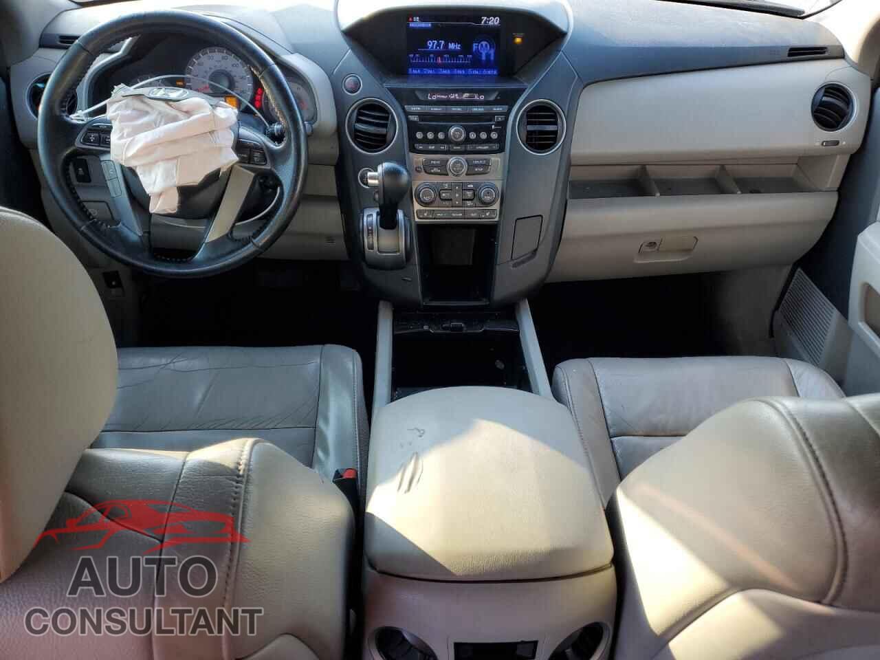 HONDA PILOT 2012 - 5FNYF4H58CB037571