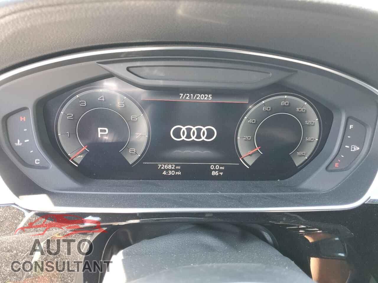 AUDI A8 2019 - WAU8DAF84KN007921