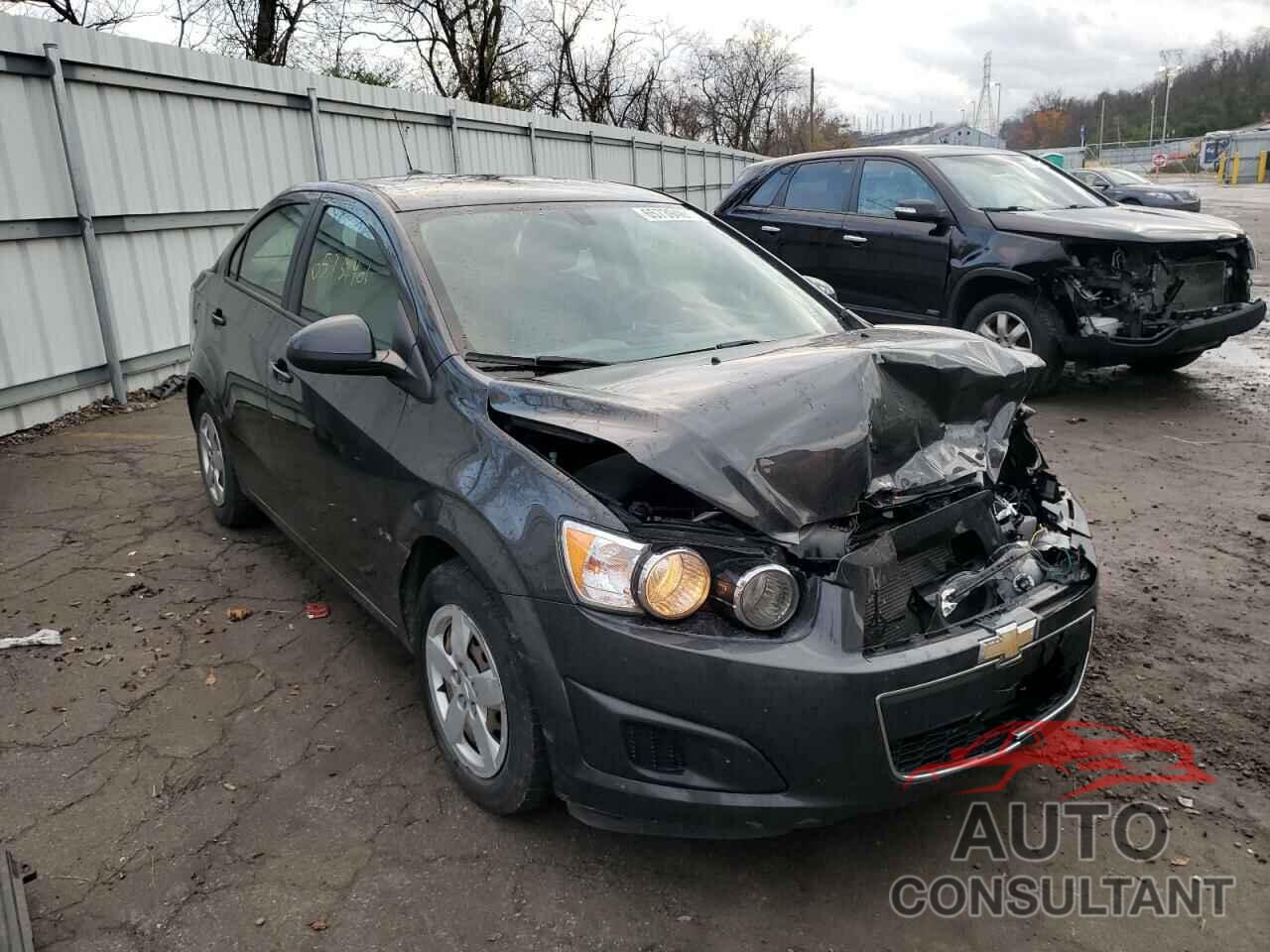 CHEVROLET SONIC 2016 - 1G1JA5SH2G4178117