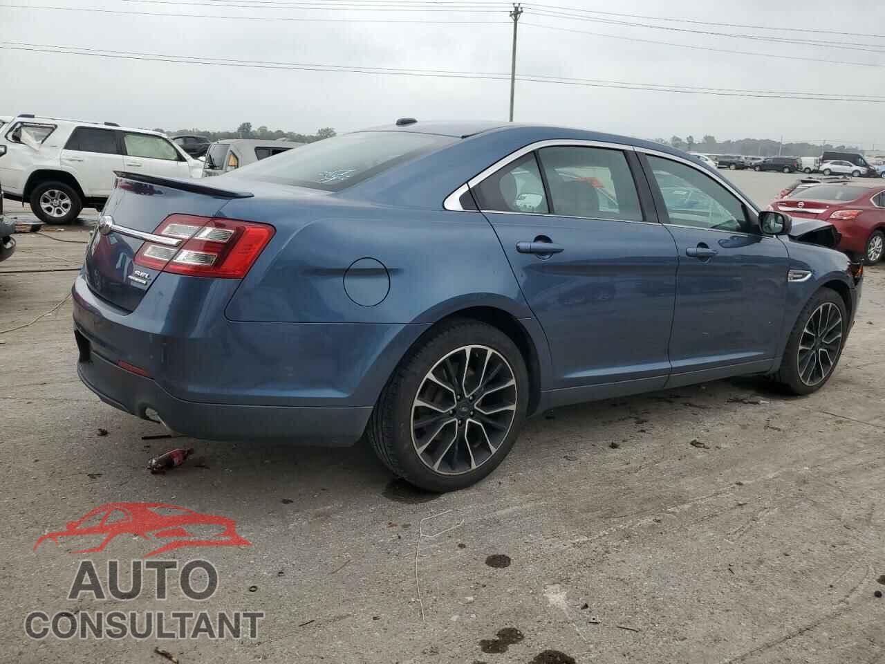 FORD TAURUS 2018 - 1FAHP2E89JG101013