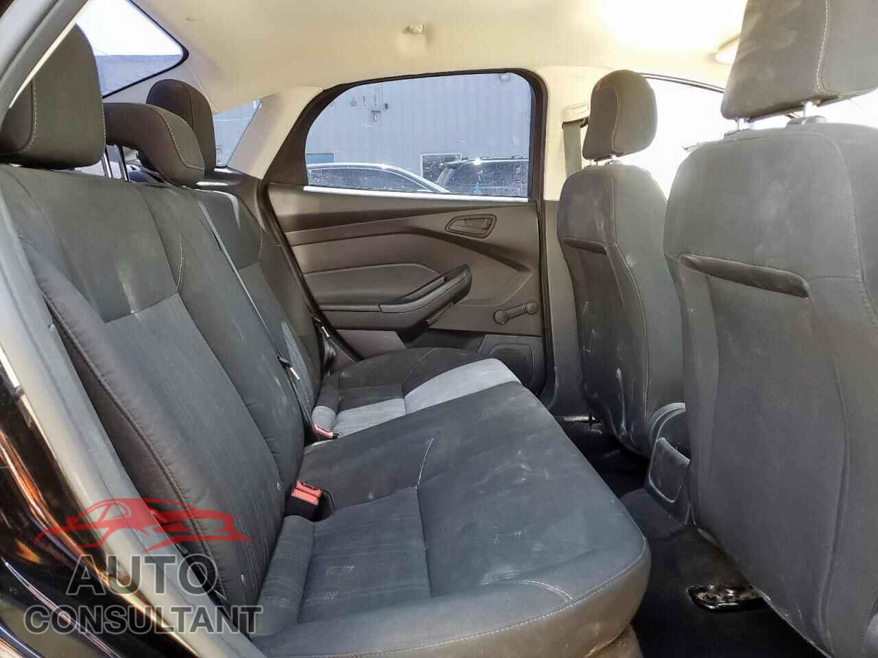 FORD FOCUS 2016 - 1FADP3E20GL385535