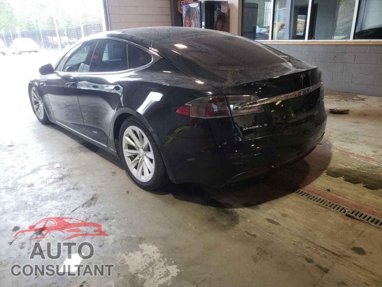 TESLA MODEL S 2017 - 5YJSA1E10HF233855