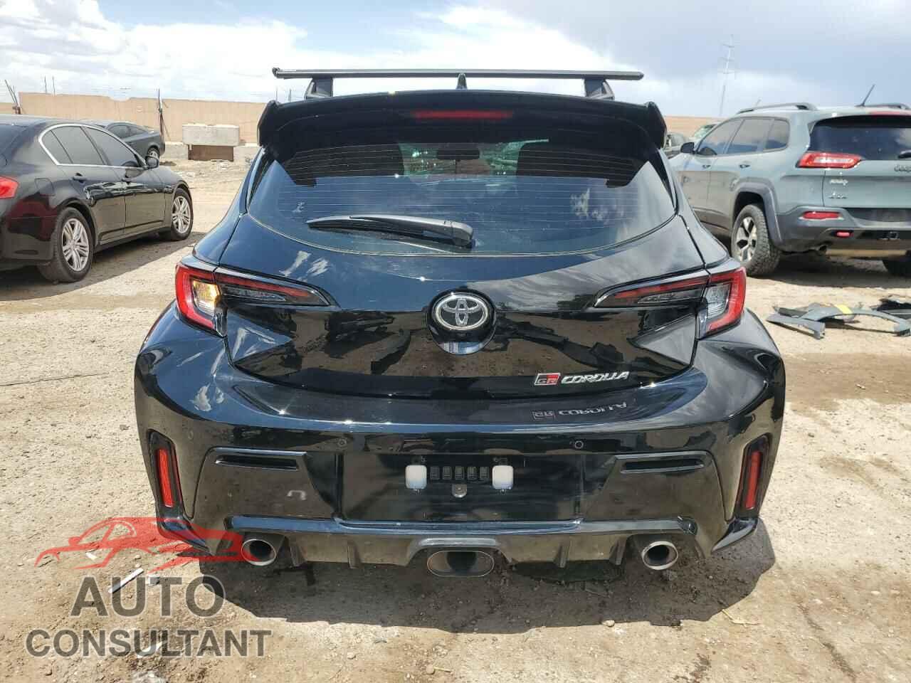 TOYOTA GR COROLLA 2024 - JTNABAAE0RA010657