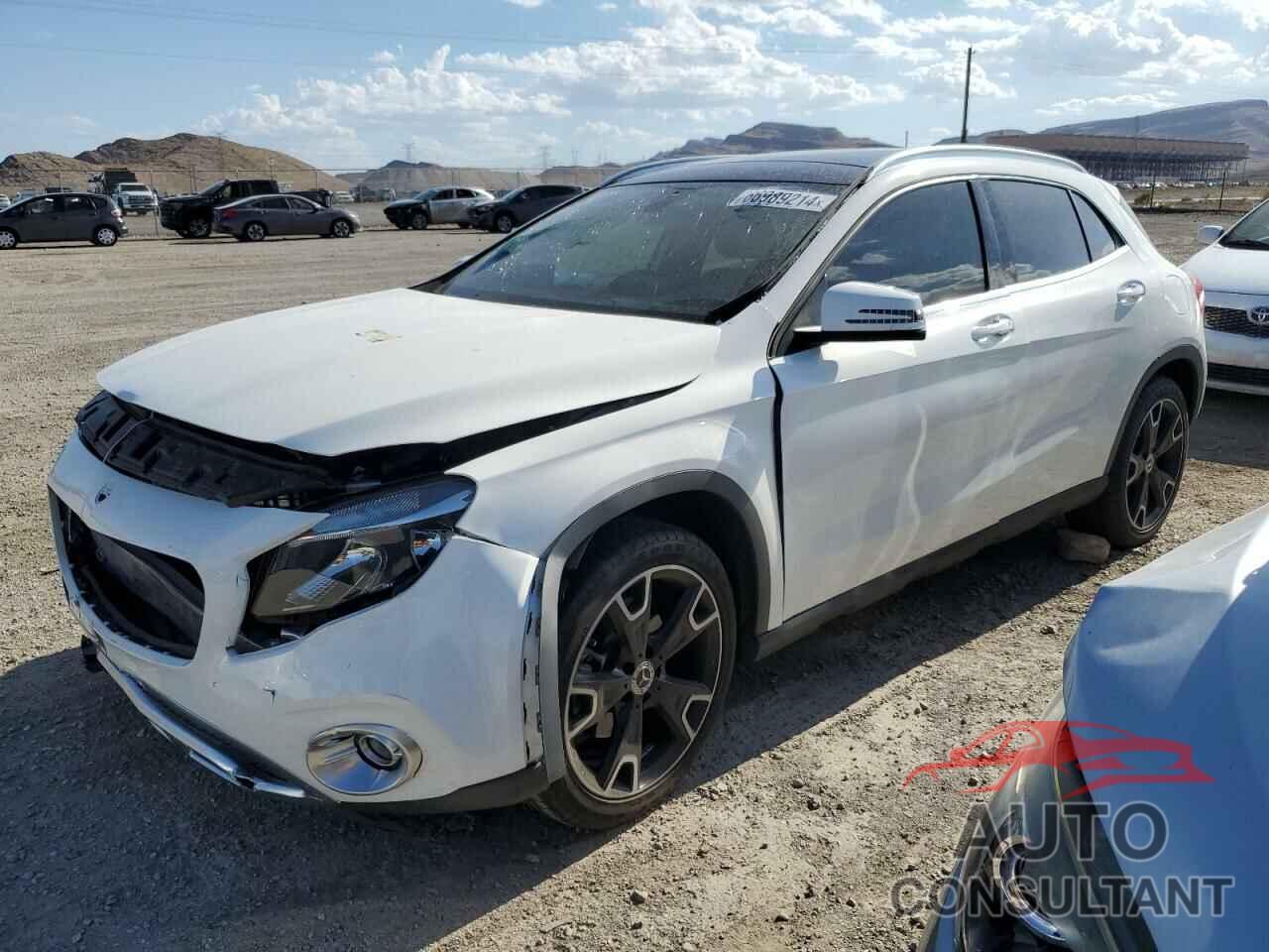 MERCEDES-BENZ GLA-CLASS 2019 - WDCTG4EB2KU013025