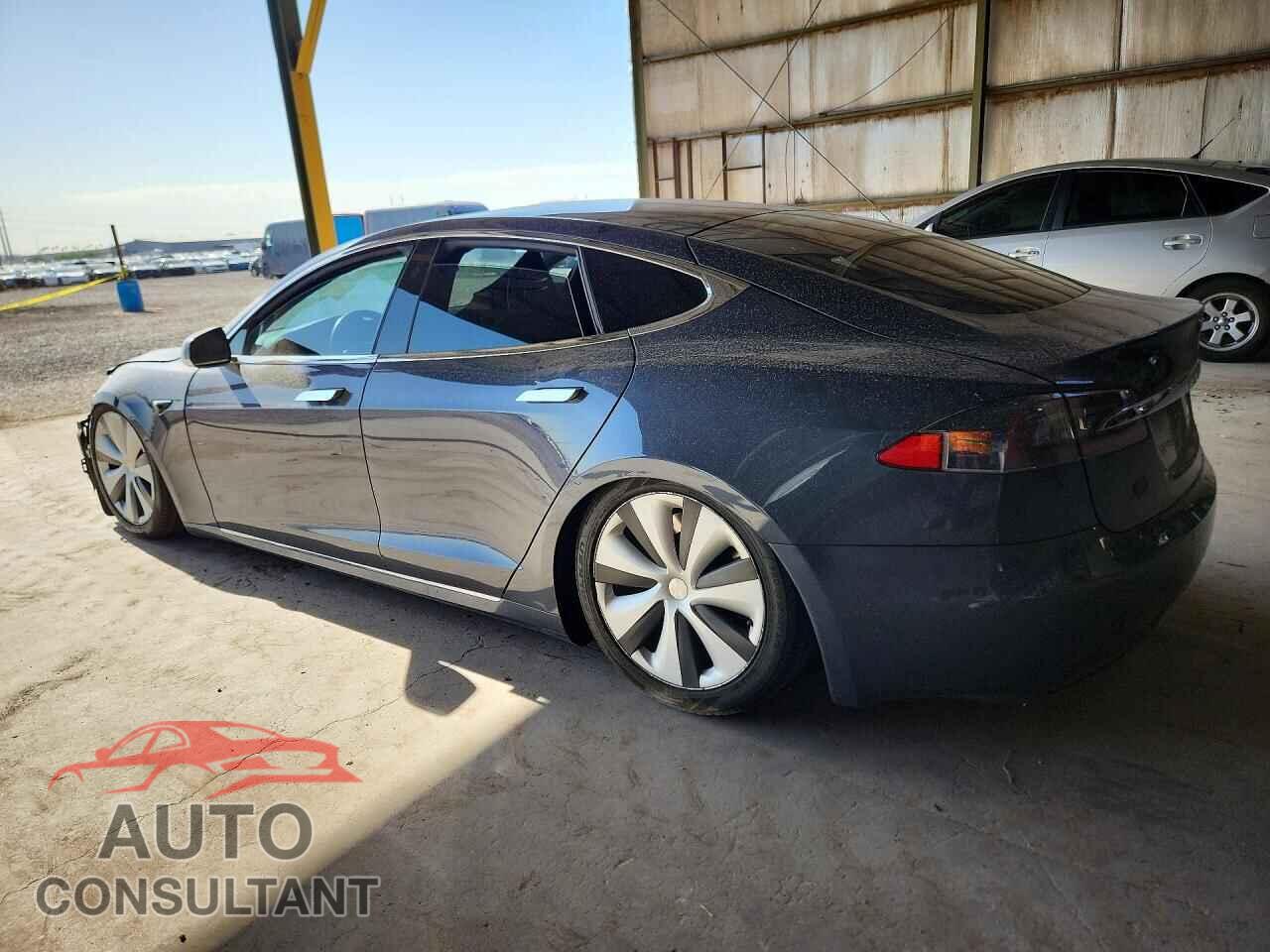 TESLA MODEL S 2020 - 5YJSA1E29LF385263