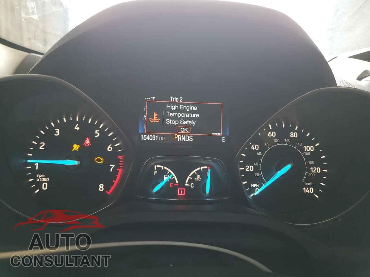 FORD ESCAPE 2017 - 1FMCU0GD4HUE45965