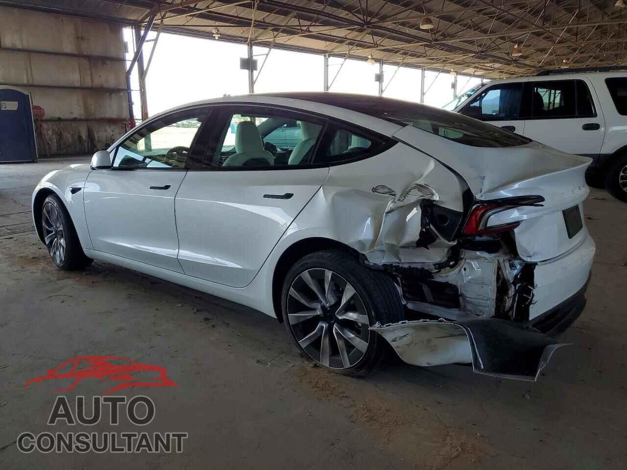 TESLA MODEL 3 2024 - 5YJ3E1EA6RF872042