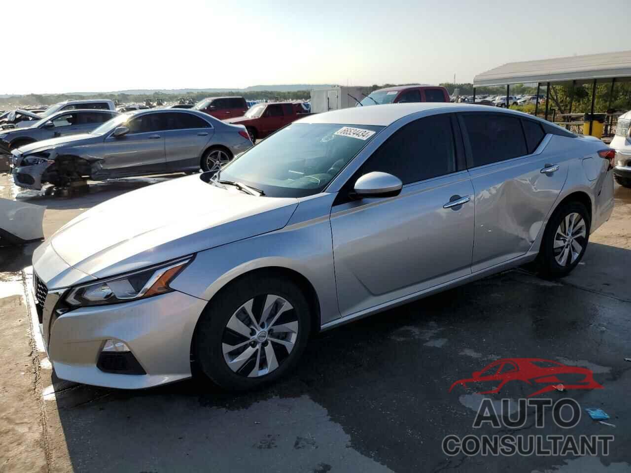 NISSAN ALTIMA 2019 - 1N4BL4BV4KC105650