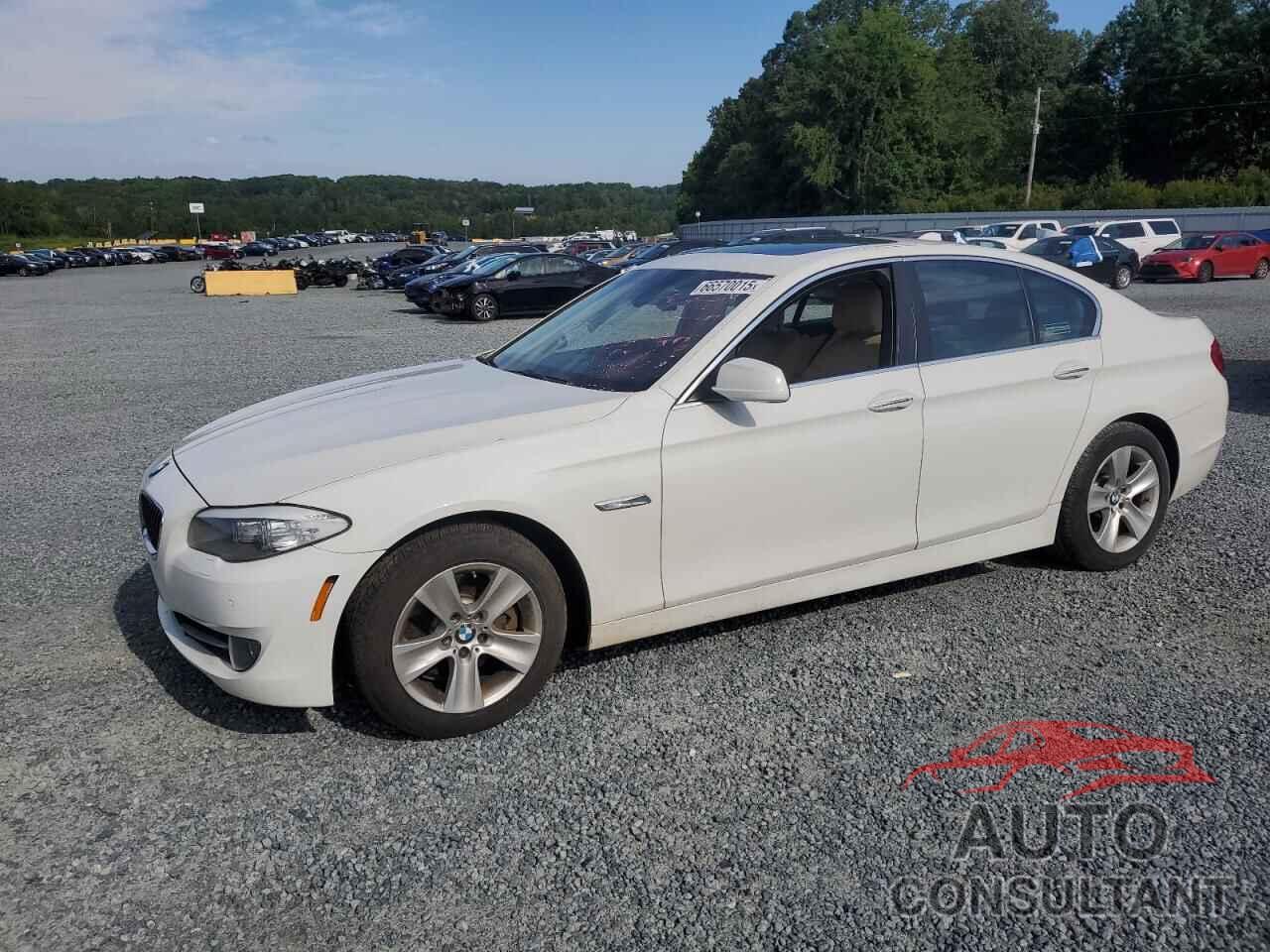 BMW 5 SERIES 2012 - WBAXG5C55CDW85380