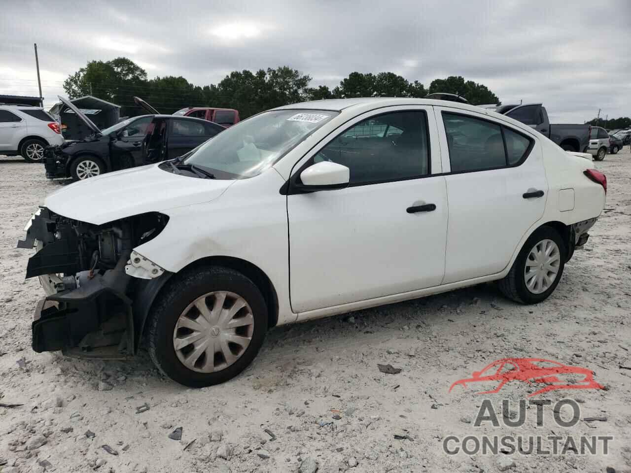 NISSAN VERSA 2017 - 3N1CN7AP4HL905166