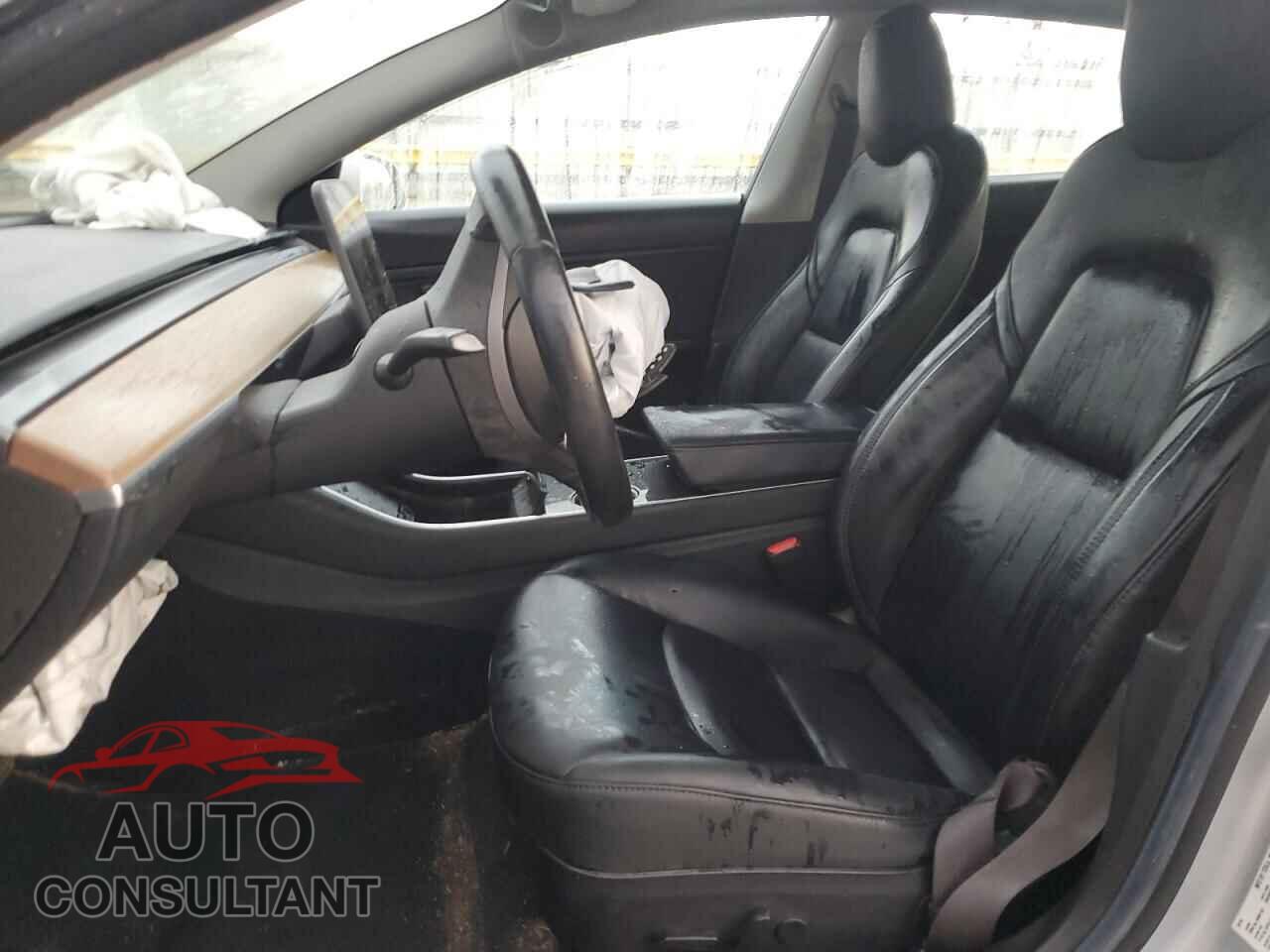 TESLA MODEL 3 2018 - 5YJ3E1EB7JF087591