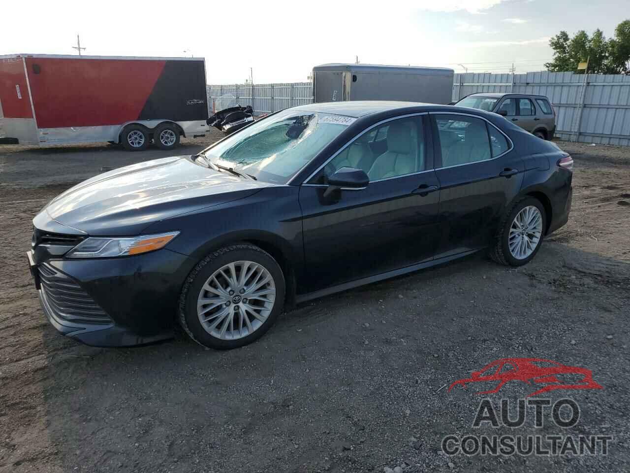 TOYOTA CAMRY 2020 - 4T1F11AKXLU885250