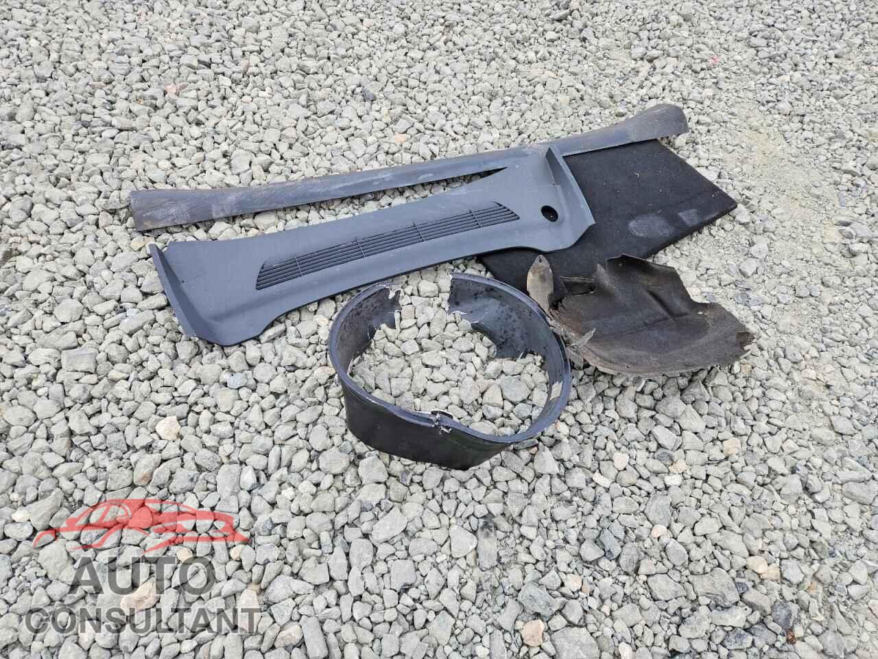 TESLA MODEL Y 2022 - 7SAYGDEE2NF371117