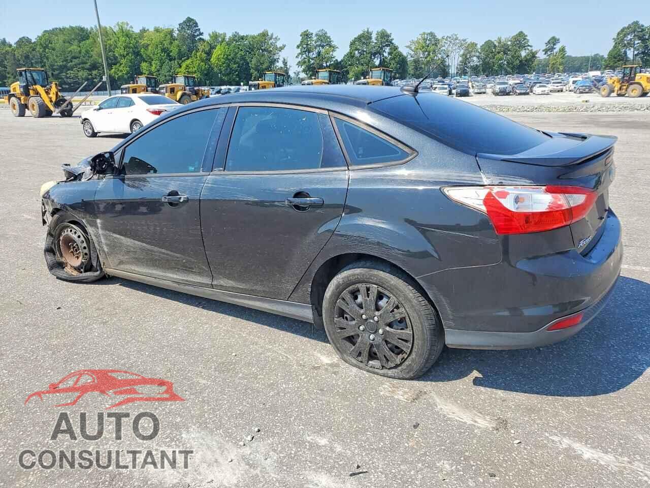 FORD FOCUS 2012 - 1FAHP3F26CL160191