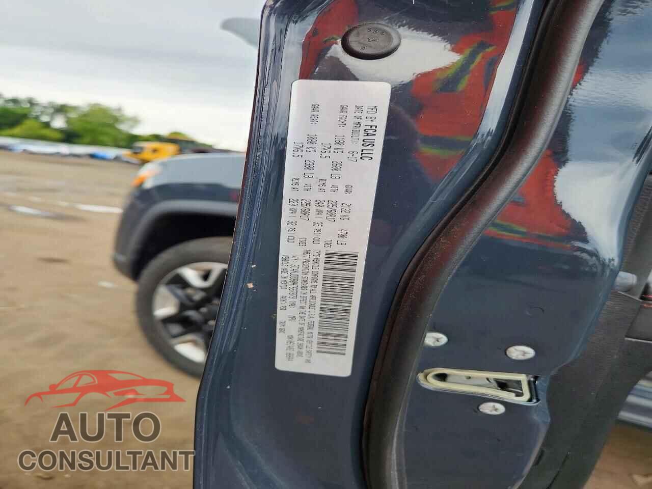 JEEP COMPASS 2017 - 3C4NJDDB0HT667879