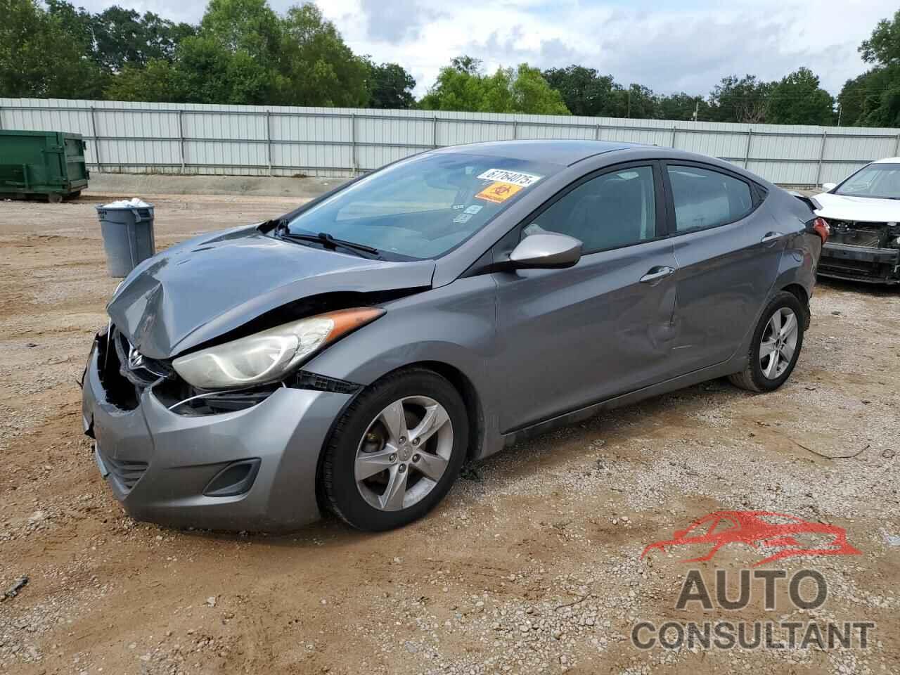 HYUNDAI ELANTRA 2013 - 5NPDH4AE3DH375515