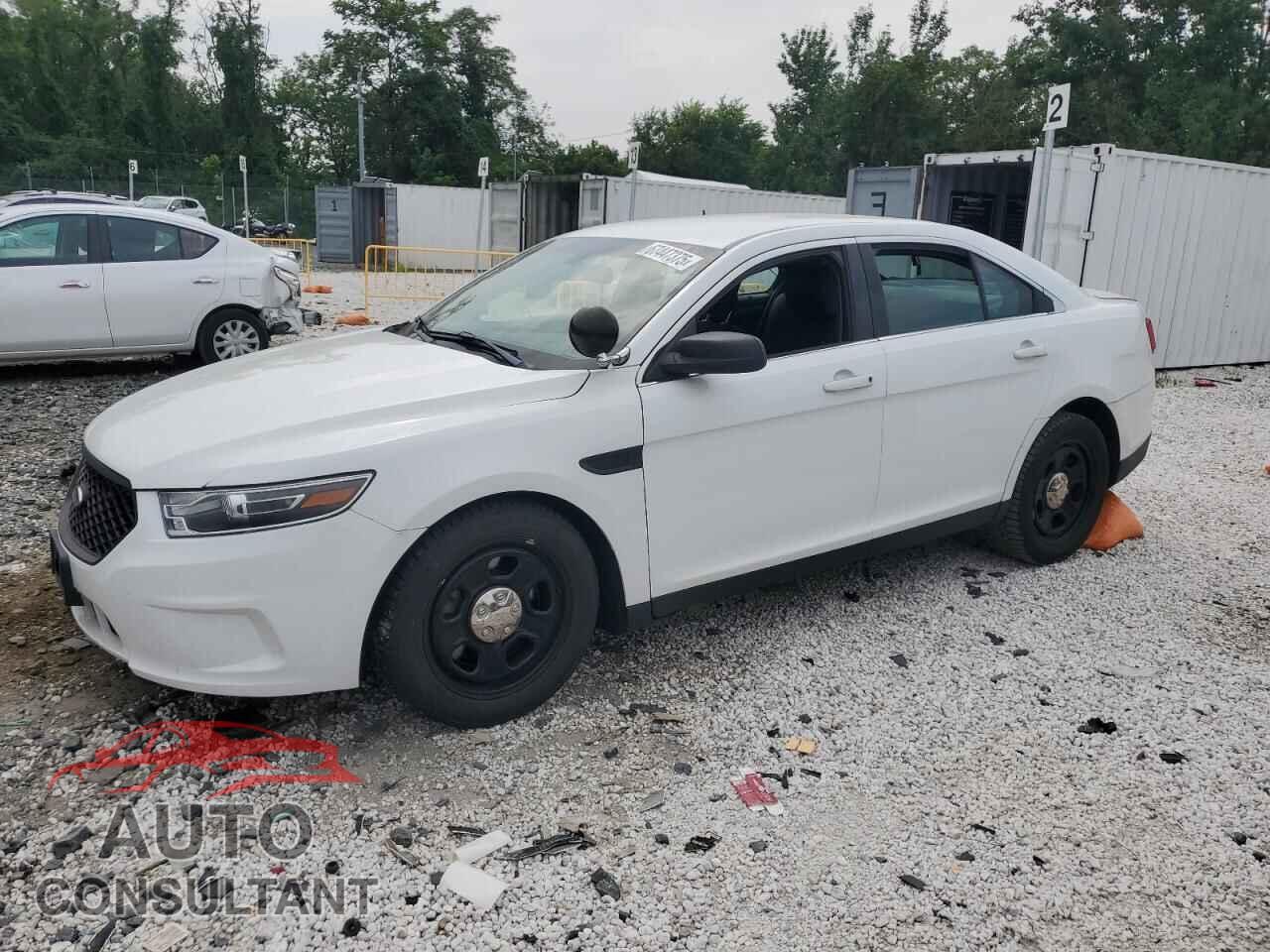 FORD TAURUS 2018 - 1FAHP2MK2JG128132